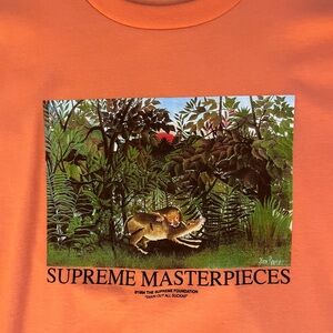 Supreme - orange tee